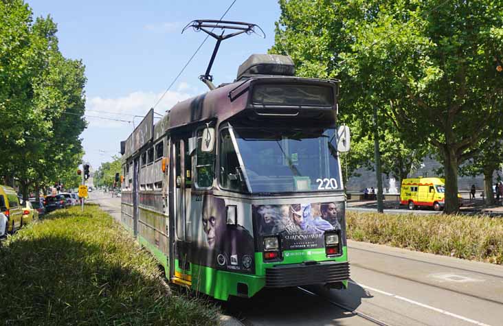 Yarra Trams Class Z3 220 Shadow of War